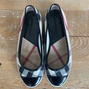 Burberry Flats